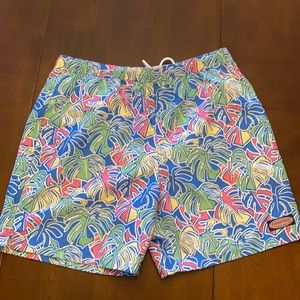 Men’s Vineyard Vines Swim Trunks Size L - NEW